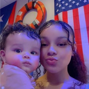 Meet your Posher, Scarlet